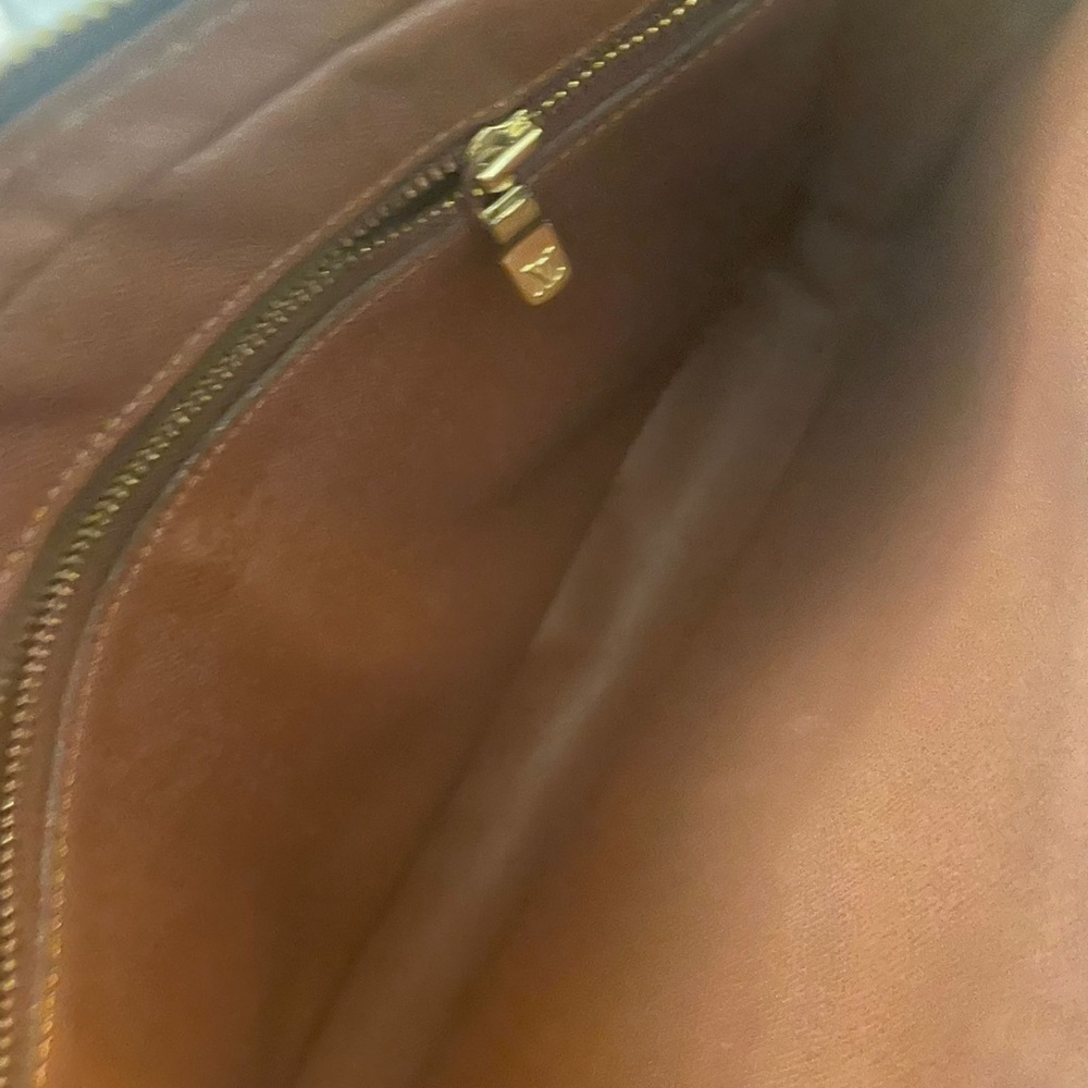 Small - Picture 3 of 3